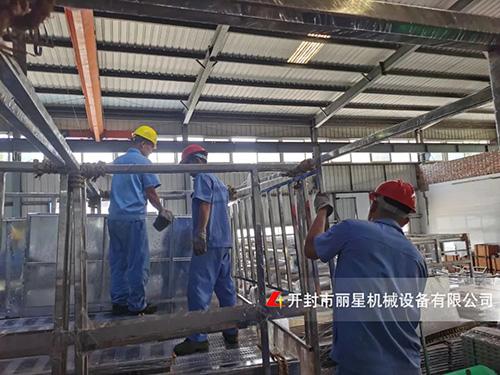 加班加點趕生產(chǎn)，麗星機械發(fā)貨忙